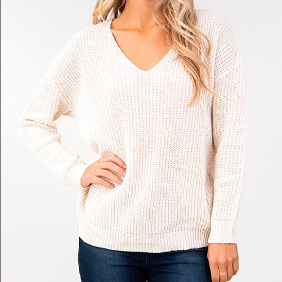 LAST ONE ~ Ivory/Beige Twisted Knot Sweater - Picture 5 of 6